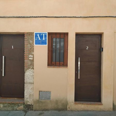 Caleros 8 Estudio - Apartamentos De La Parte Antigua De Caces エクステリア 写真