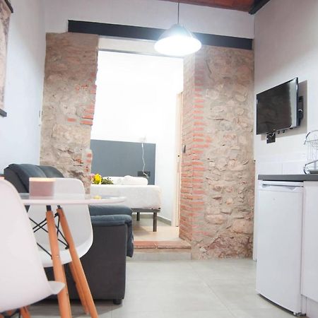 Caleros 8 Estudio - Apartamentos De La Parte Antigua De Caces エクステリア 写真