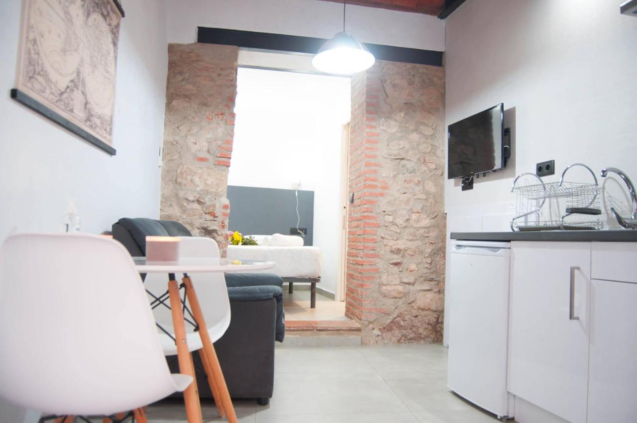 Caleros 8 Estudio - Apartamentos De La Parte Antigua De Caces エクステリア 写真